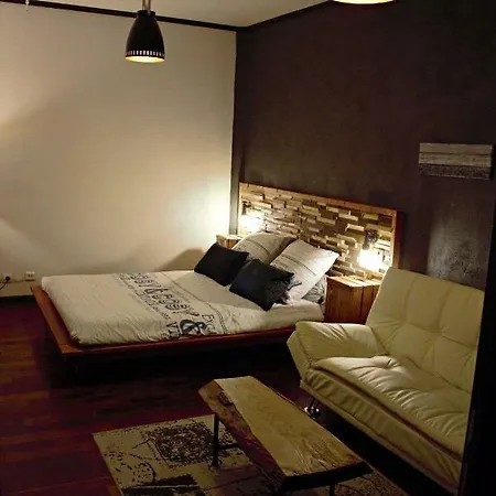 Apartment Charmant Studio A